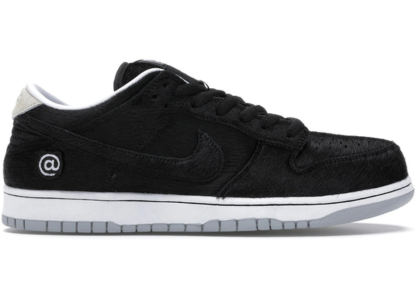 https://res.cloudinary.com/dyql5hig8/image/upload/v1756249291/store_OpHWwFNS8nUiZsrvrI20K/uploads/imf487phgbu9knfzhney.webp